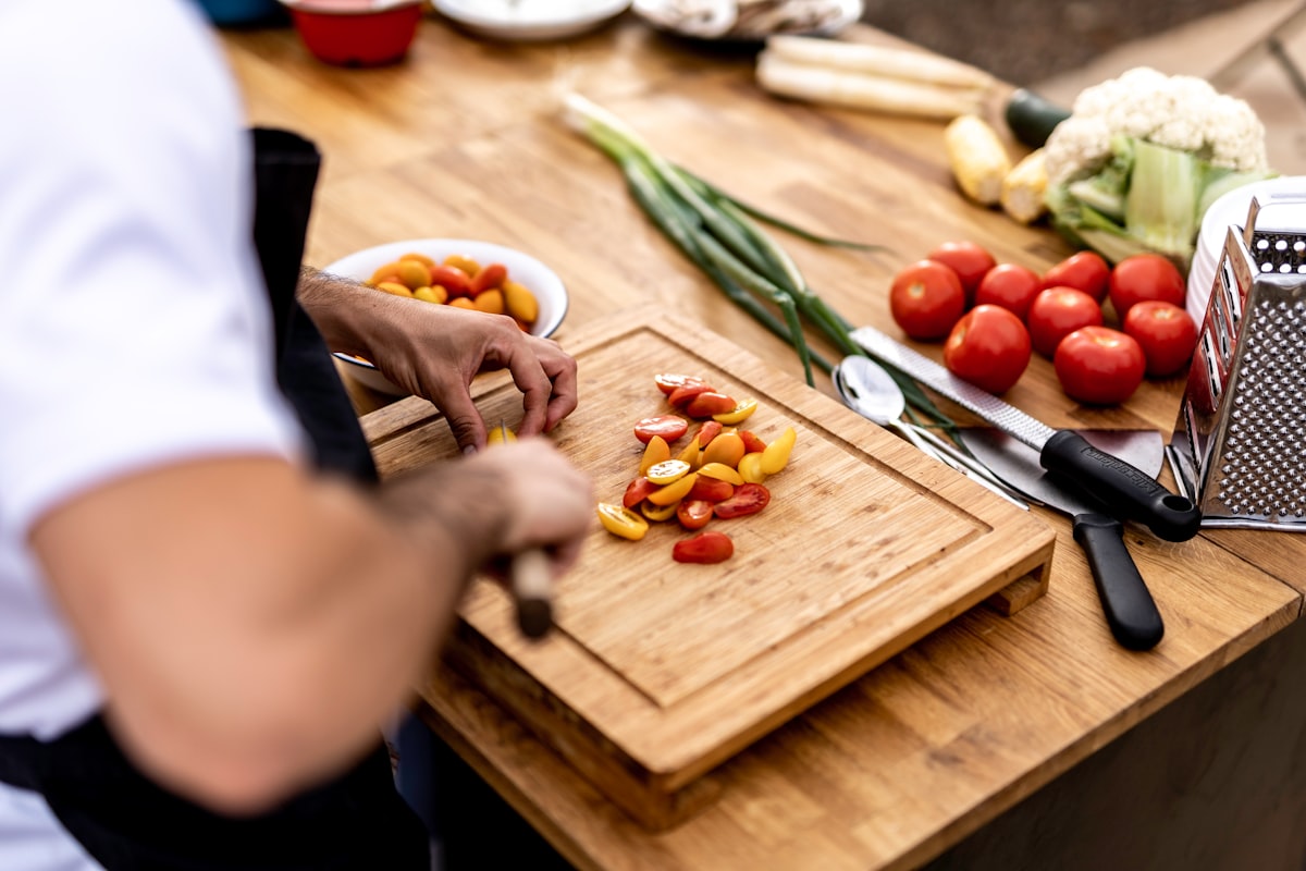 Heat control and cooking methods for different ingredients